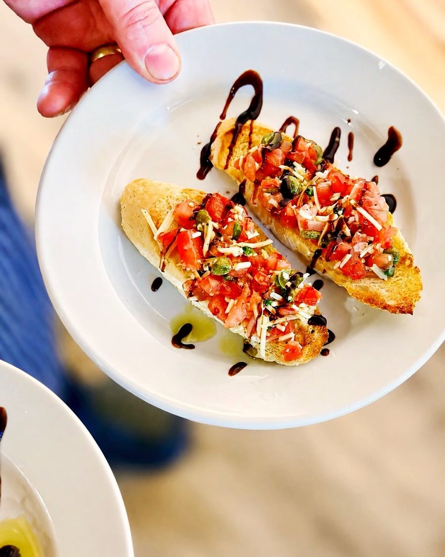 Bruschetta, balsamic