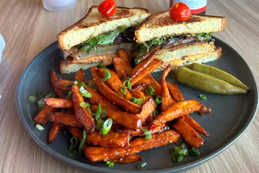 Sammie and sweet potato fries